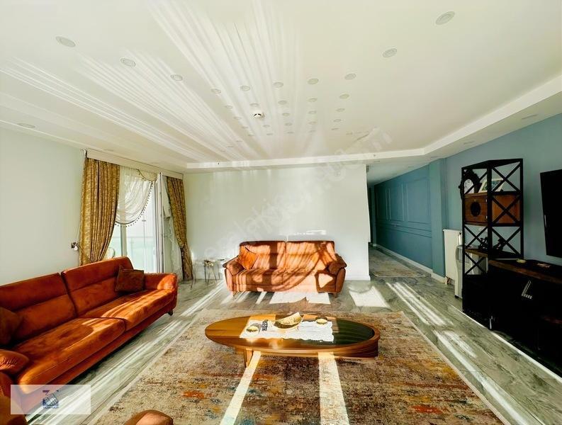 Unikonut Satılık Devırlı 4+2 Dekorlu 220 Mt Özel Teras Ve Balkon — fotoğraf 9