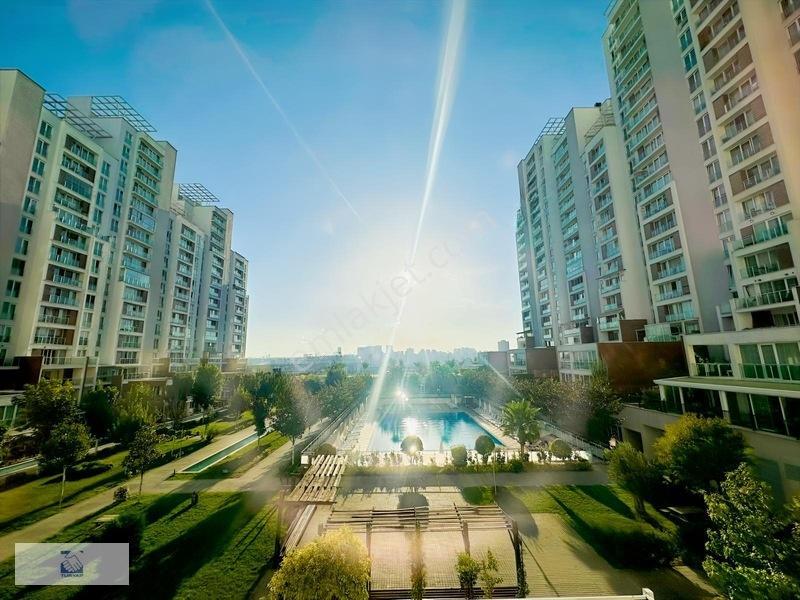 Unikonut Satılık Devırlı 4+2 Dekorlu 220 Mt Özel Teras Ve Balkon — fotoğraf 17