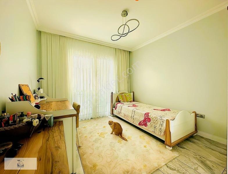 Unikonut Satılık Devırlı 4+2 Dekorlu 220 Mt Özel Teras Ve Balkon — fotoğraf 24