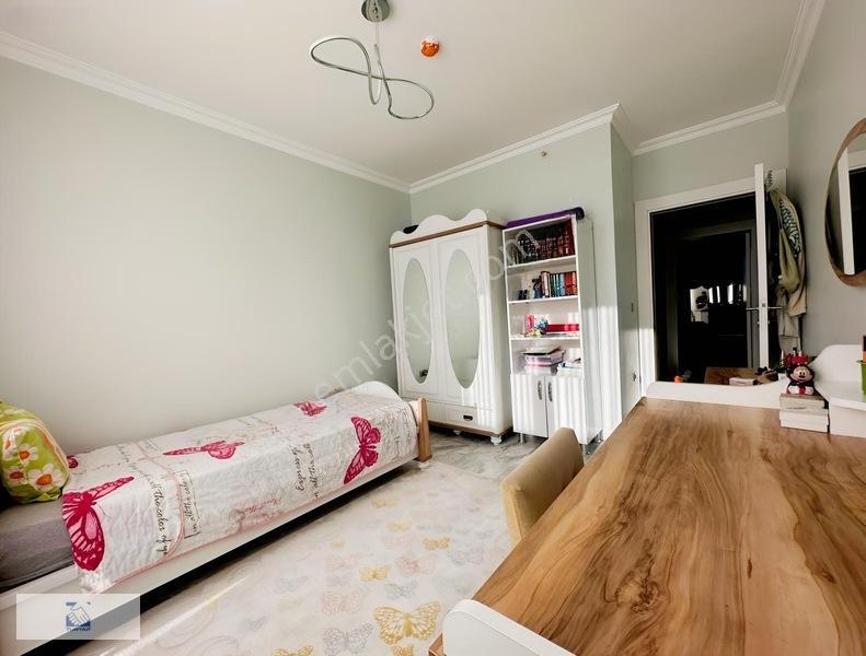Unikonut Satılık Devırlı 4+2 Dekorlu 220 Mt Özel Teras Ve Balkon — fotoğraf 26