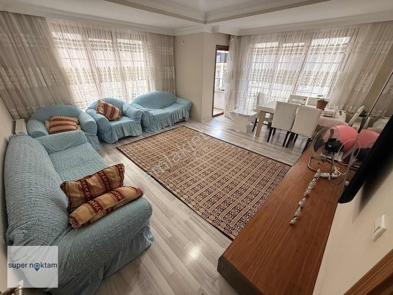 Süper Noktam'dan Güvercintepe'de 3+1 120mt 1.kat Masrafsız Daire — fotoğraf 4