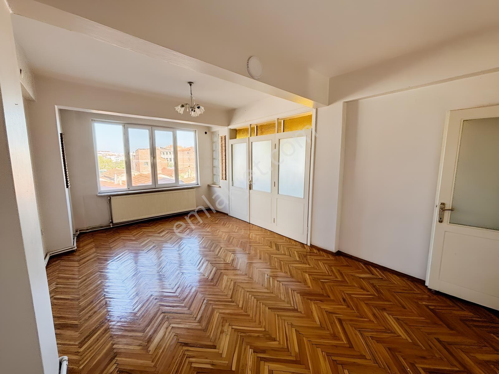 Zenith Real Estate Akıncılar Mh. Ttm Yakını Satılık 2+1 Daire — fotoğraf 5