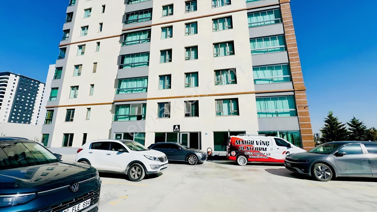 Batı Loft Sitesinde Satılık 4+1 Lüx Daire — fotoğraf 2