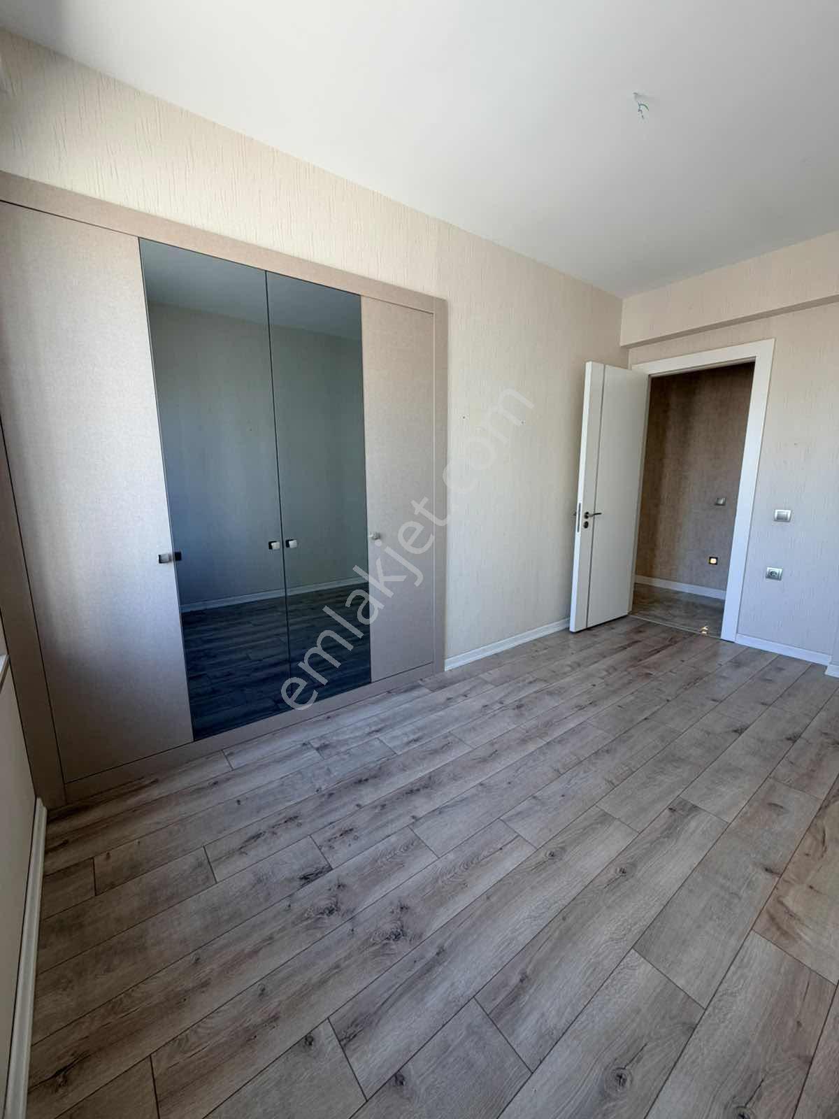 Batı Loft Sitesinde Satılık 4+1 Lüx Daire — fotoğraf 26