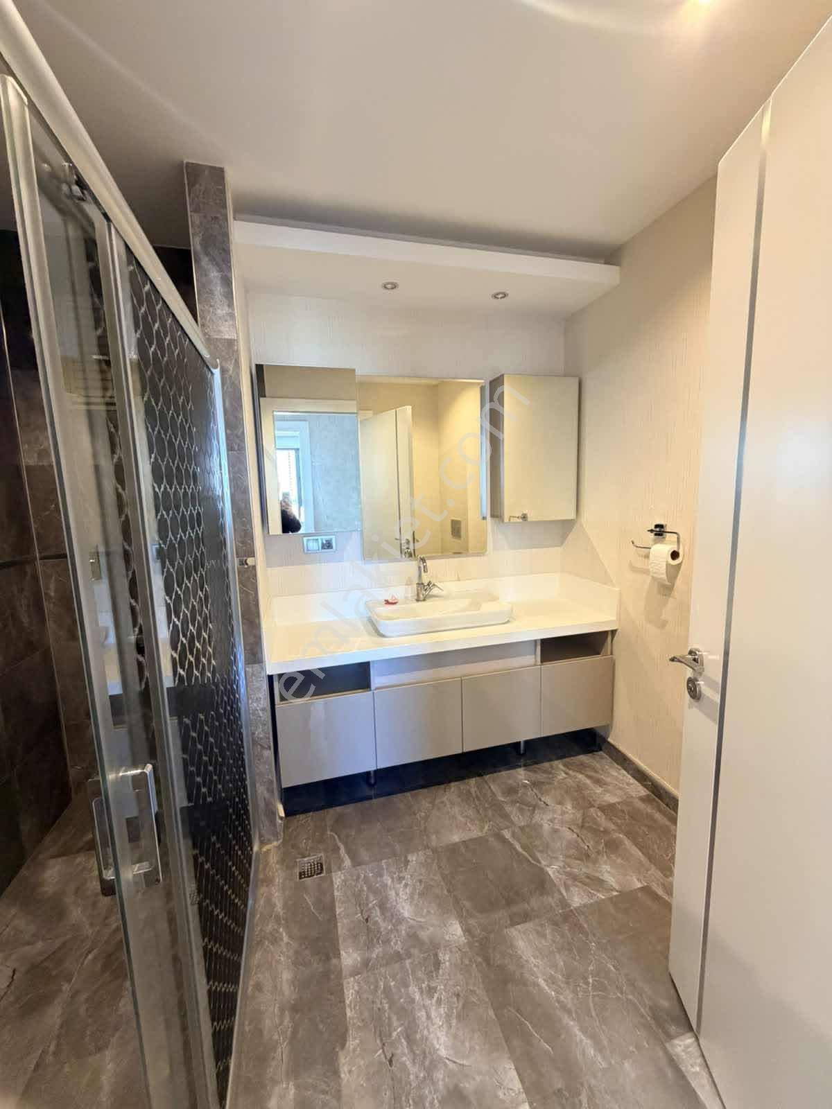 Batı Loft Sitesinde Satılık 4+1 Lüx Daire — fotoğraf 28