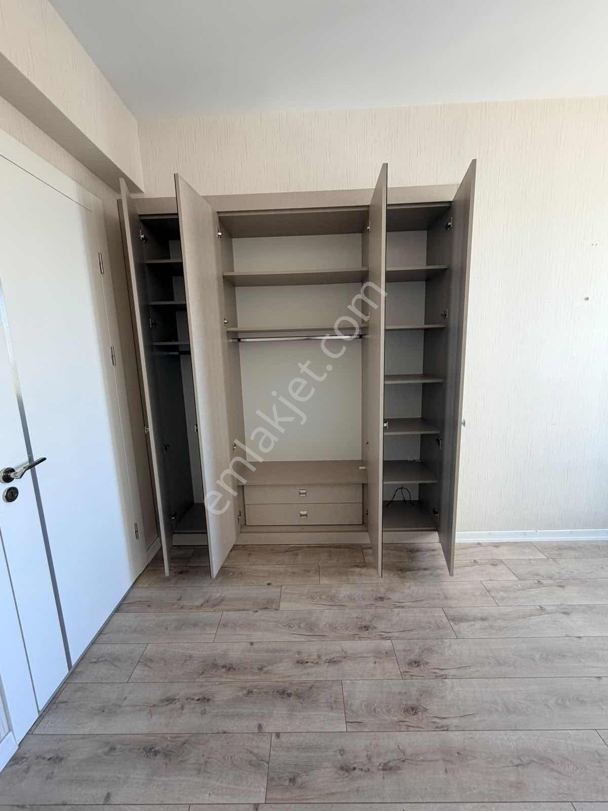 Batı Loft Sitesinde Satılık 4+1 Lüx Daire — fotoğraf 31