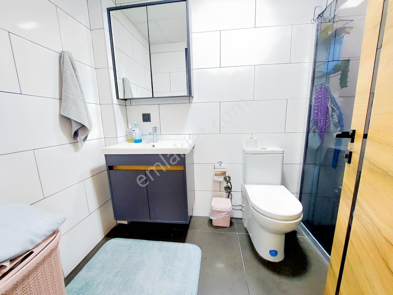 Doğalgazlı Havuzlu Sitede Geniş 3+1 Daire — fotoğraf 14