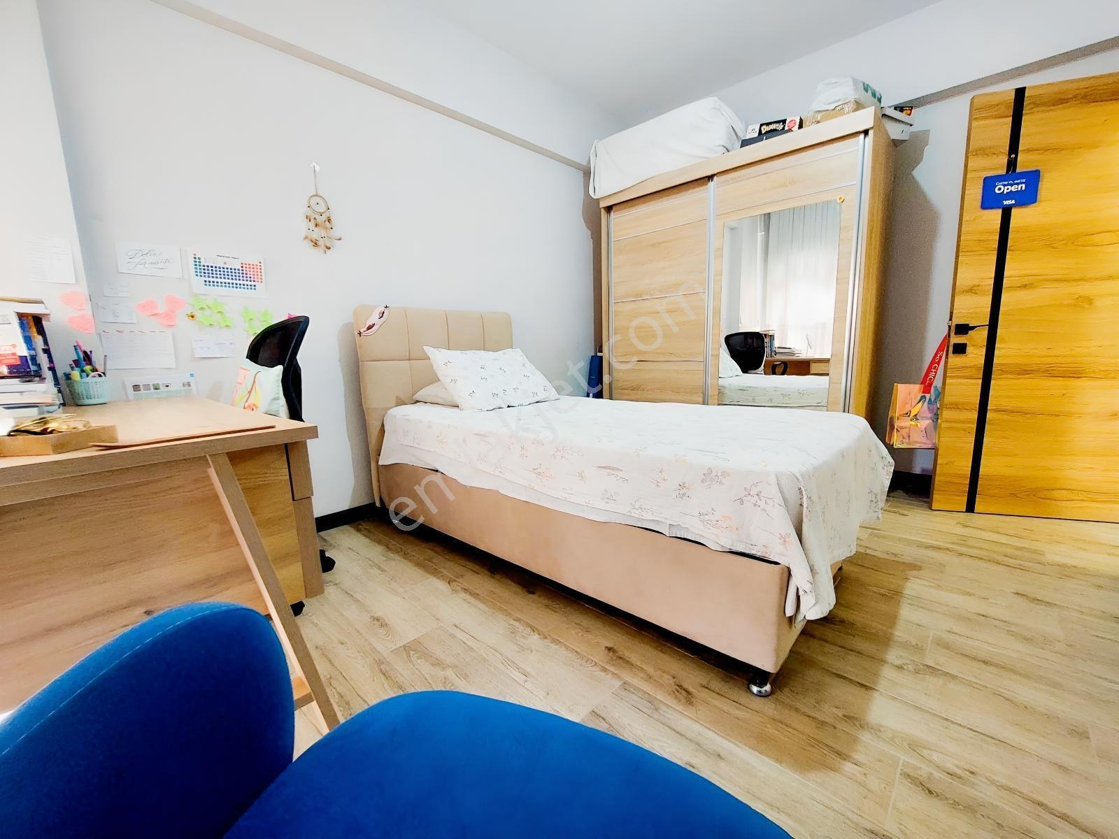 Doğalgazlı Havuzlu Sitede Geniş 3+1 Daire — fotoğraf 15