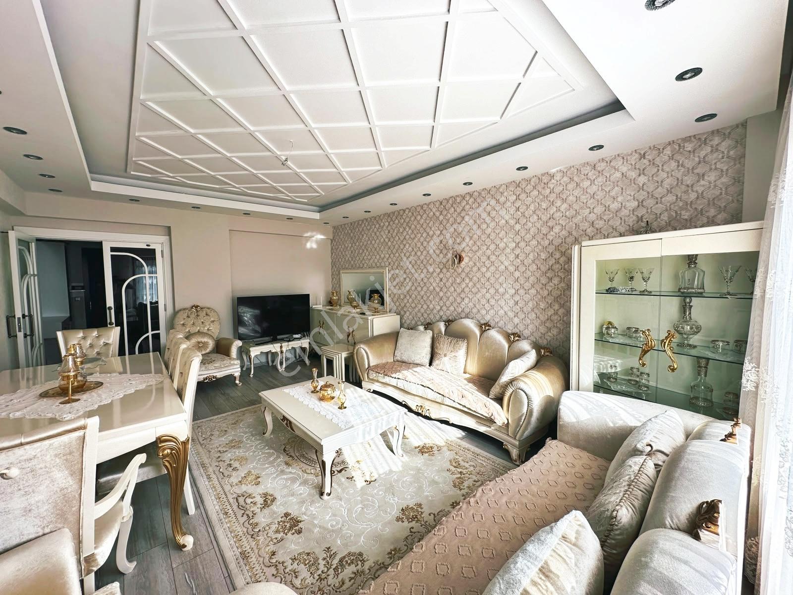 Göktürk'te Site İçi Yerden Isıtma Çift Cam Balkon Bakımlı Lüx3+1 — fotoğraf 12