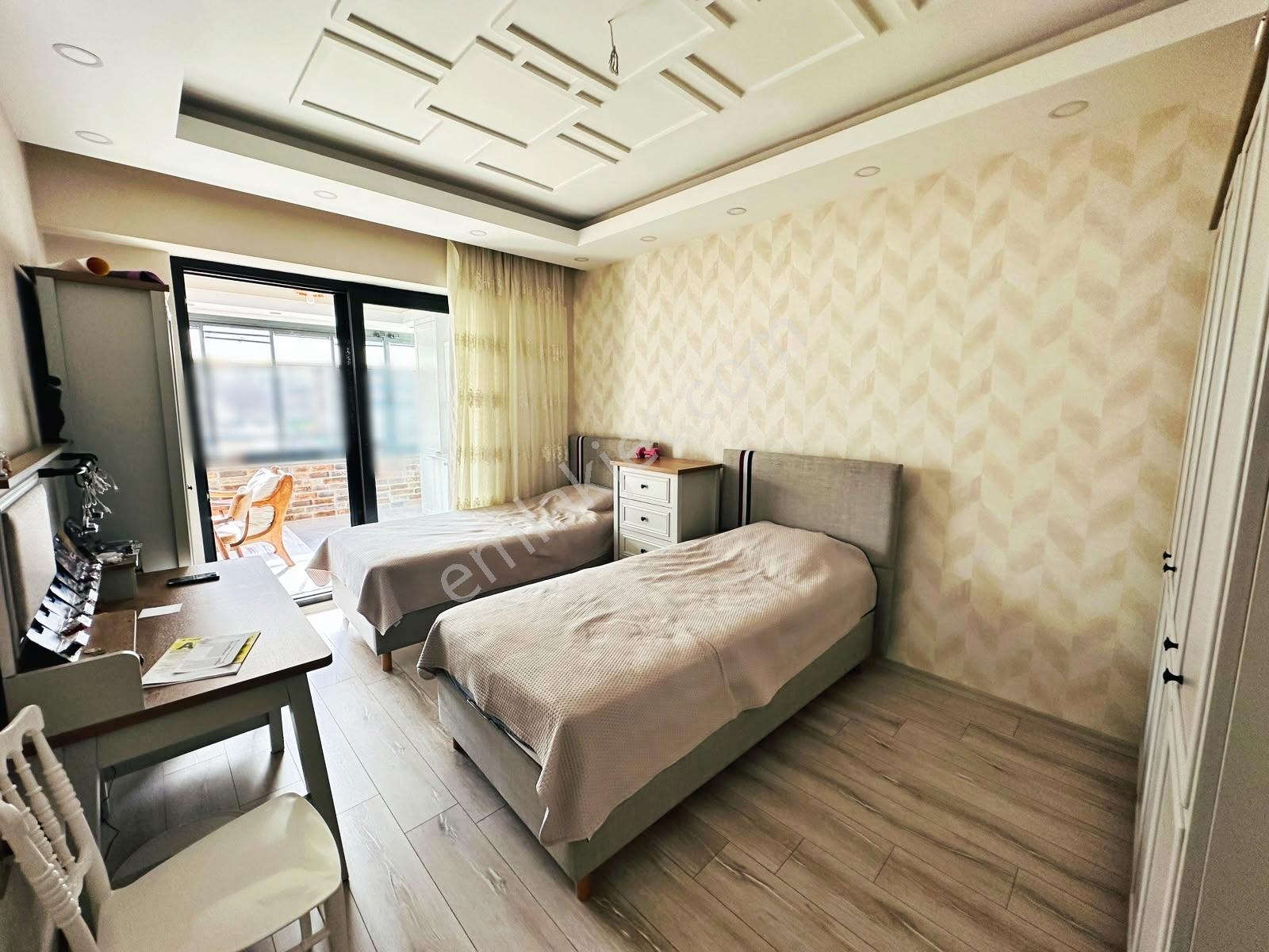 Göktürk'te Site İçi Yerden Isıtma Çift Cam Balkon Bakımlı Lüx3+1 — fotoğraf 15