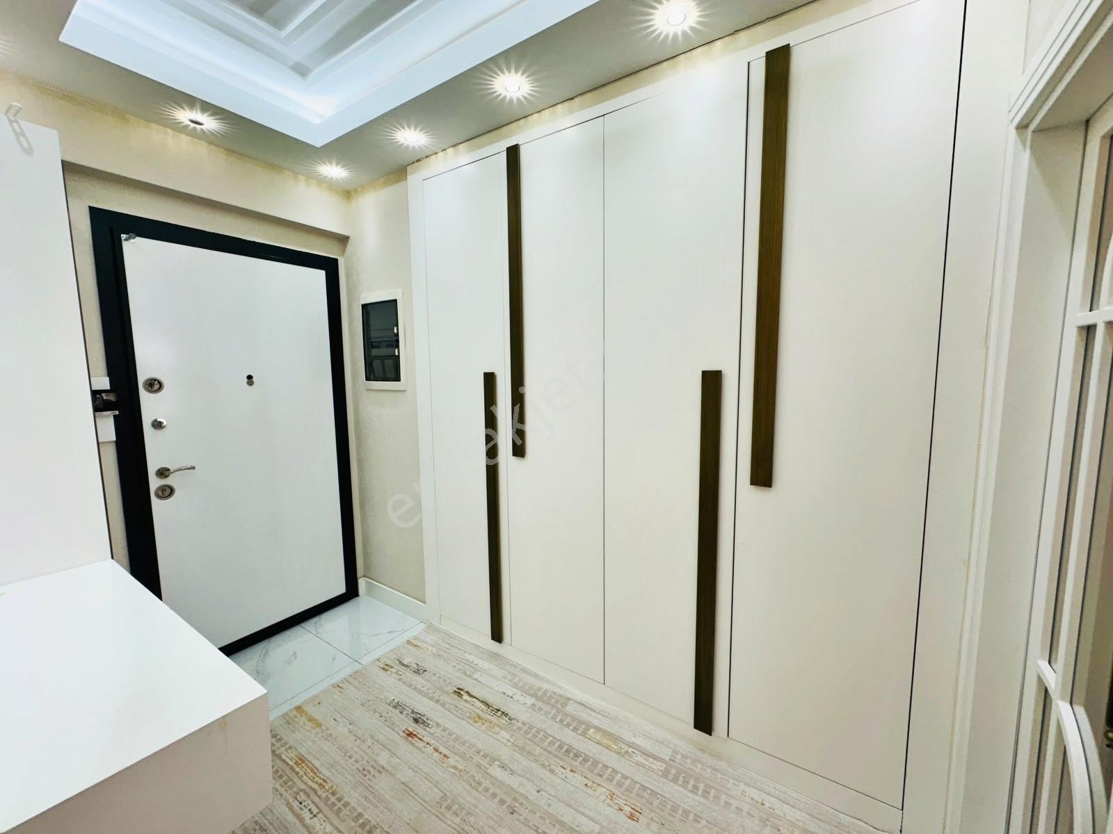 Göktürk'te Site İçi Yerden Isıtma Çift Cam Balkon Bakımlı Lüx3+1 — fotoğraf 30