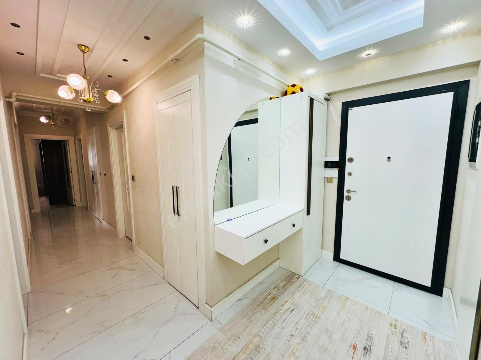 Göktürk'te Site İçi Yerden Isıtma Çift Cam Balkon Bakımlı Lüx3+1 — fotoğraf 31