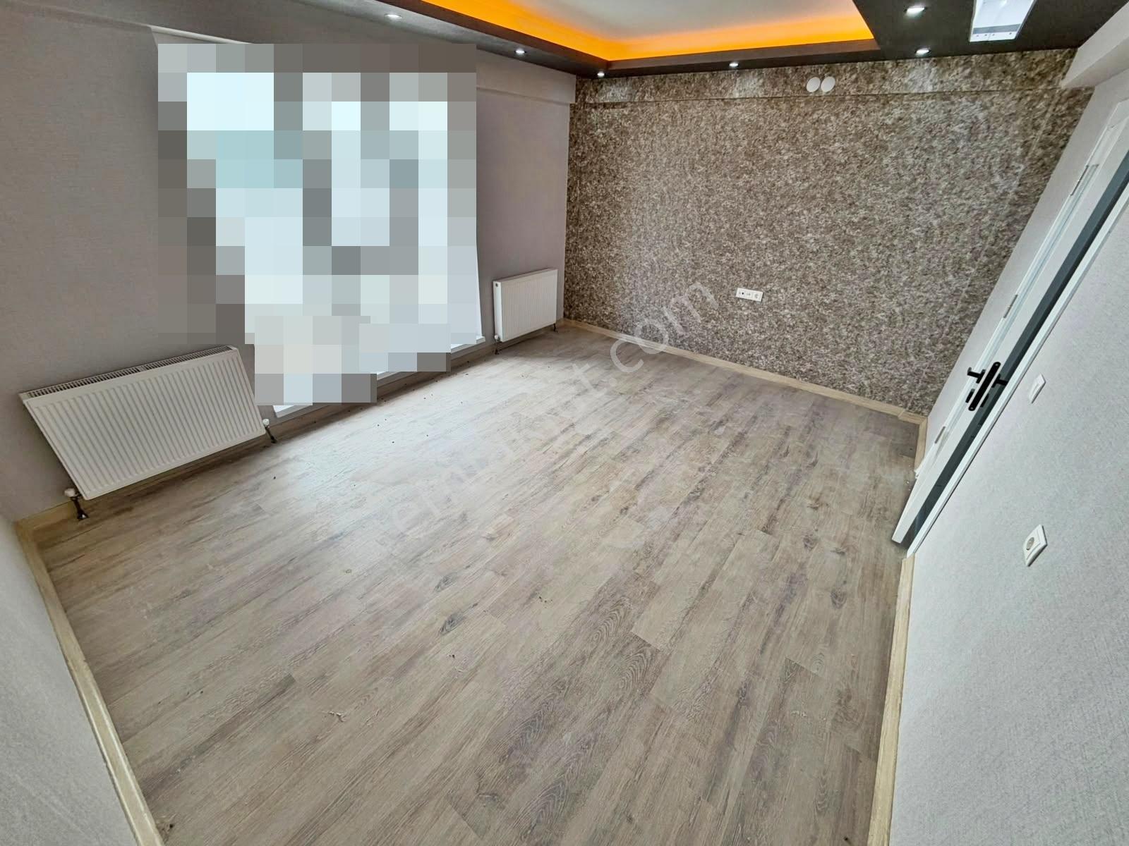 Yuvam'dan Kat Konumunda Kuruş Masrafsız Geniş Acil Satılık Daire — fotoğraf 11