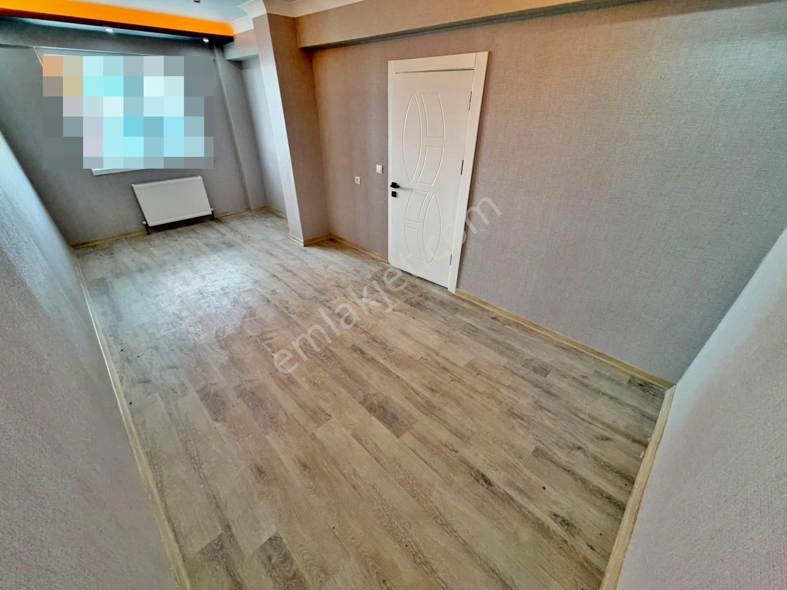 Yuvam'dan Kat Konumunda Kuruş Masrafsız Geniş Acil Satılık Daire — fotoğraf 15