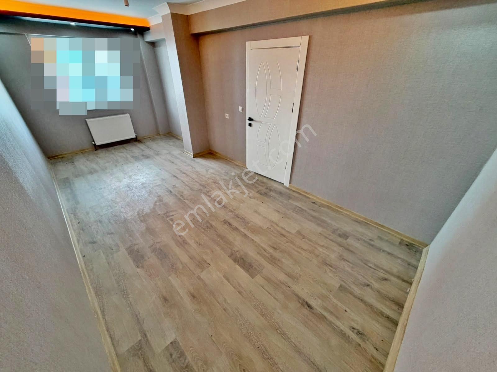 Yuvam'dan Kat Konumunda Kuruş Masrafsız Geniş Acil Satılık Daire — fotoğraf 16
