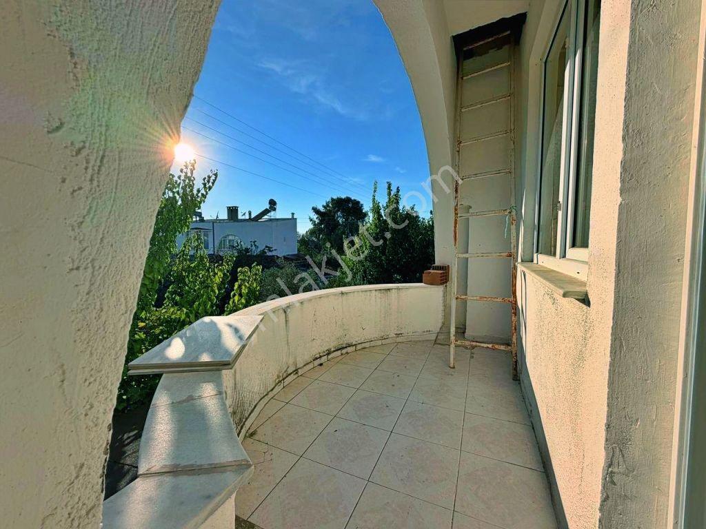 Uytundan Burhaniyede Site İçinde Havuzlu Bahçeli 3+1 Villa — fotoğraf 27
