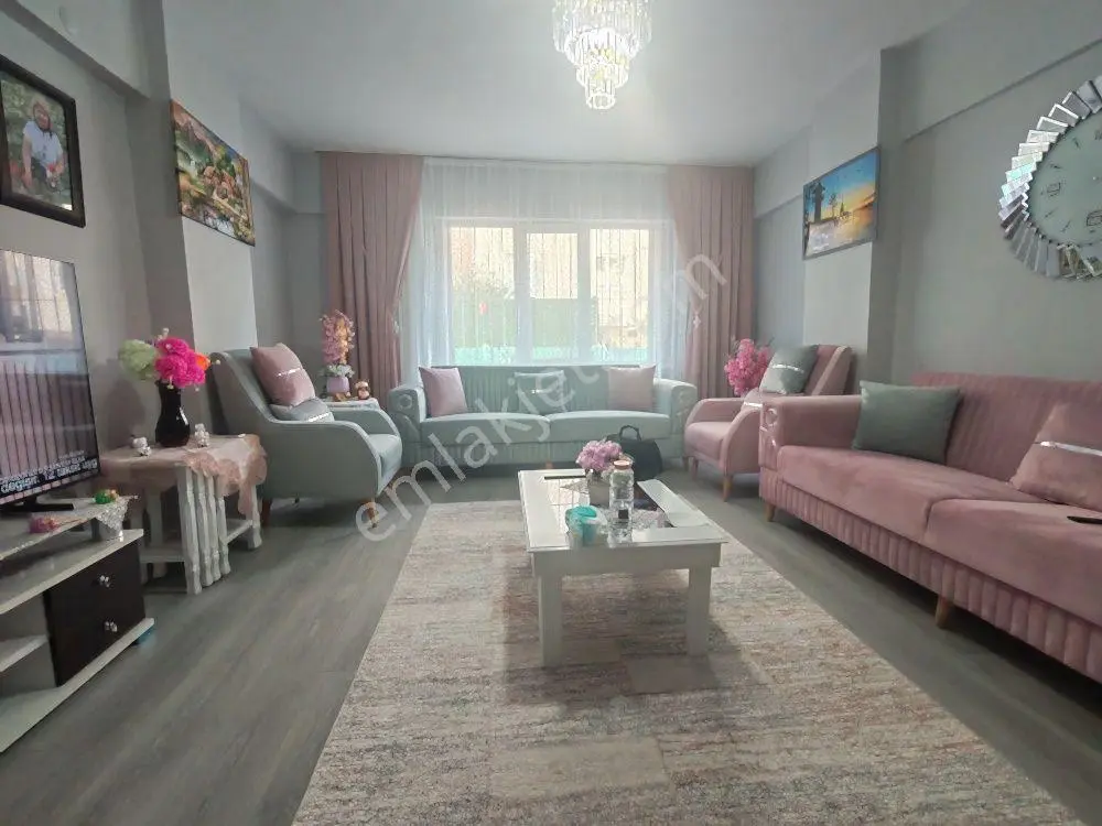 Çorlu Merkezde 60 M² Geniş Teraslı Satılık 2+1 Daire — fotoğraf 4