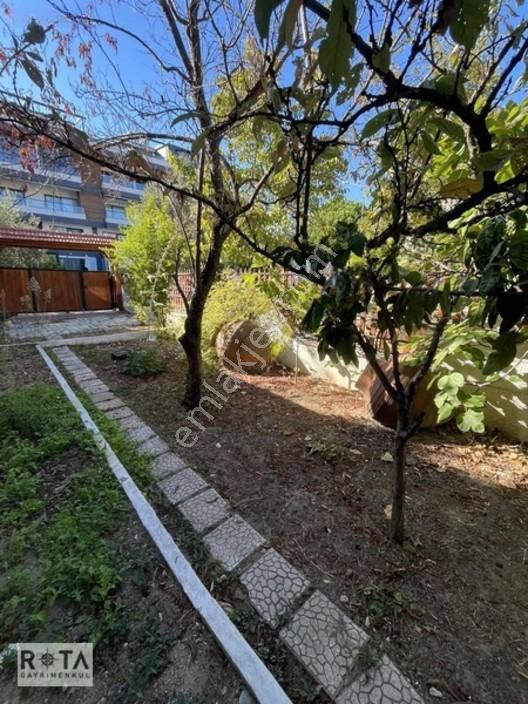 Altınoluk Yağcılar Köşe Konumda Müstakil Villa - Rota — fotoğraf 5
