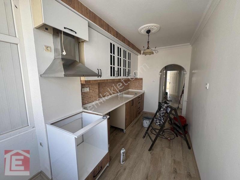 İller Bankası Yol İş Otel Civarı Hasarsız Masrafsız Cazip 3+1 — fotoğraf 30