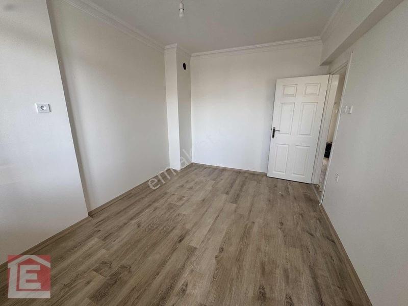 İller Bankası Yol İş Otel Civarı Hasarsız Masrafsız Cazip 3+1 — fotoğraf 34