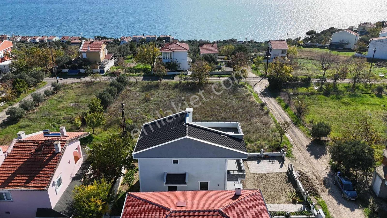 Mürefte Mh. Deniz Manzaralı İskanlı Müstakil Villa Satılık — fotoğraf 8
