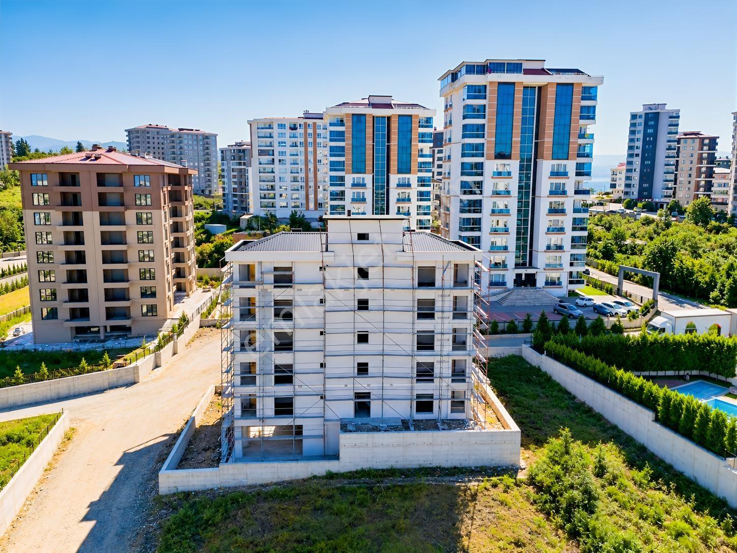Century21 Den Satılık Karşıyakada Deniz Manzaralı 81m2 2+1 — fotoğraf 3