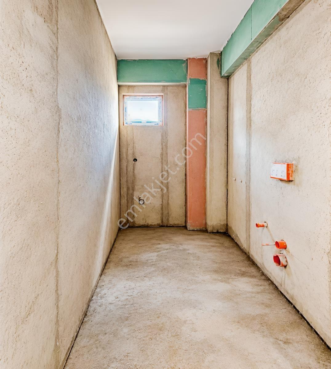 Century21 Den Satılık Karşıyakada Deniz Manzaralı 81m2 2+1 — fotoğraf 16
