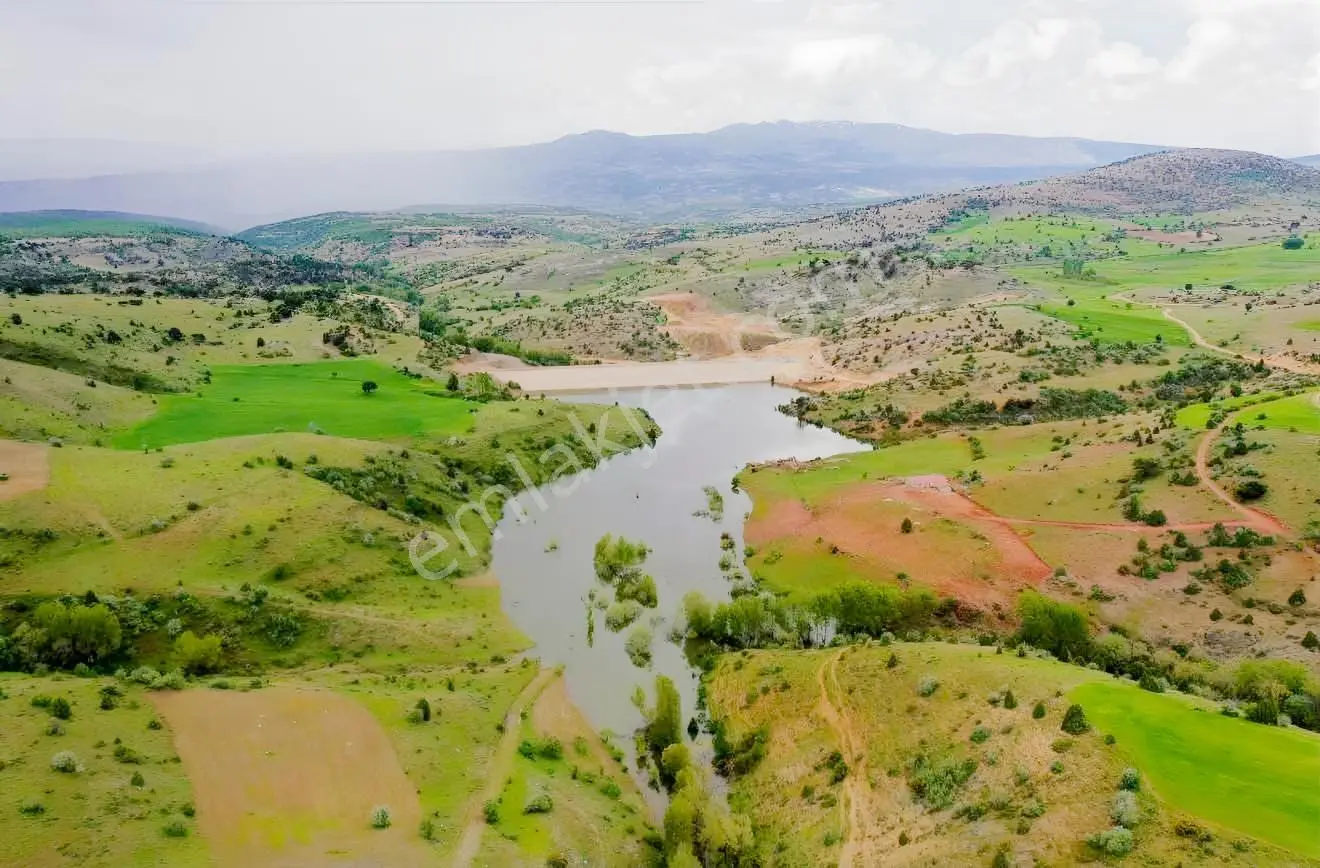 Tepekent Göleti Sulaması Proje İçerisinde 9342 M² Satılık Tarla — fotoğraf 7