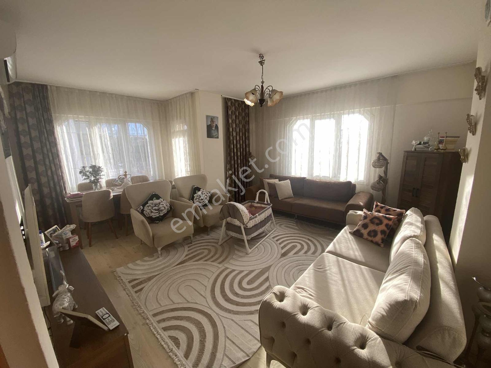 Sahil Hahallesi Mokamp Yanında Geniş 2+1 — fotoğraf 14