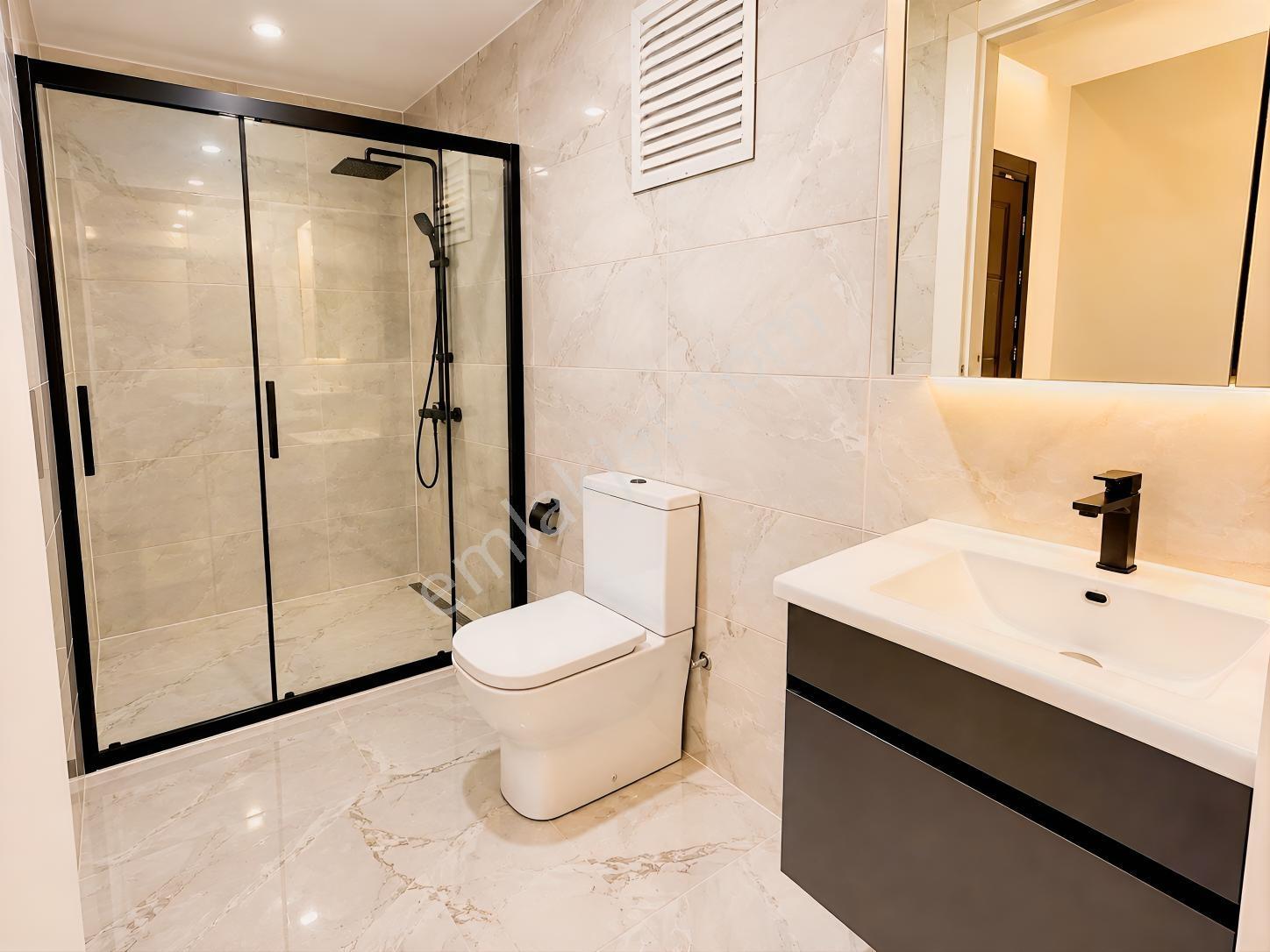 Büyük Bahçeli 2+1 100m2 Ters Dubleks Genç Bina'da — fotoğraf 15