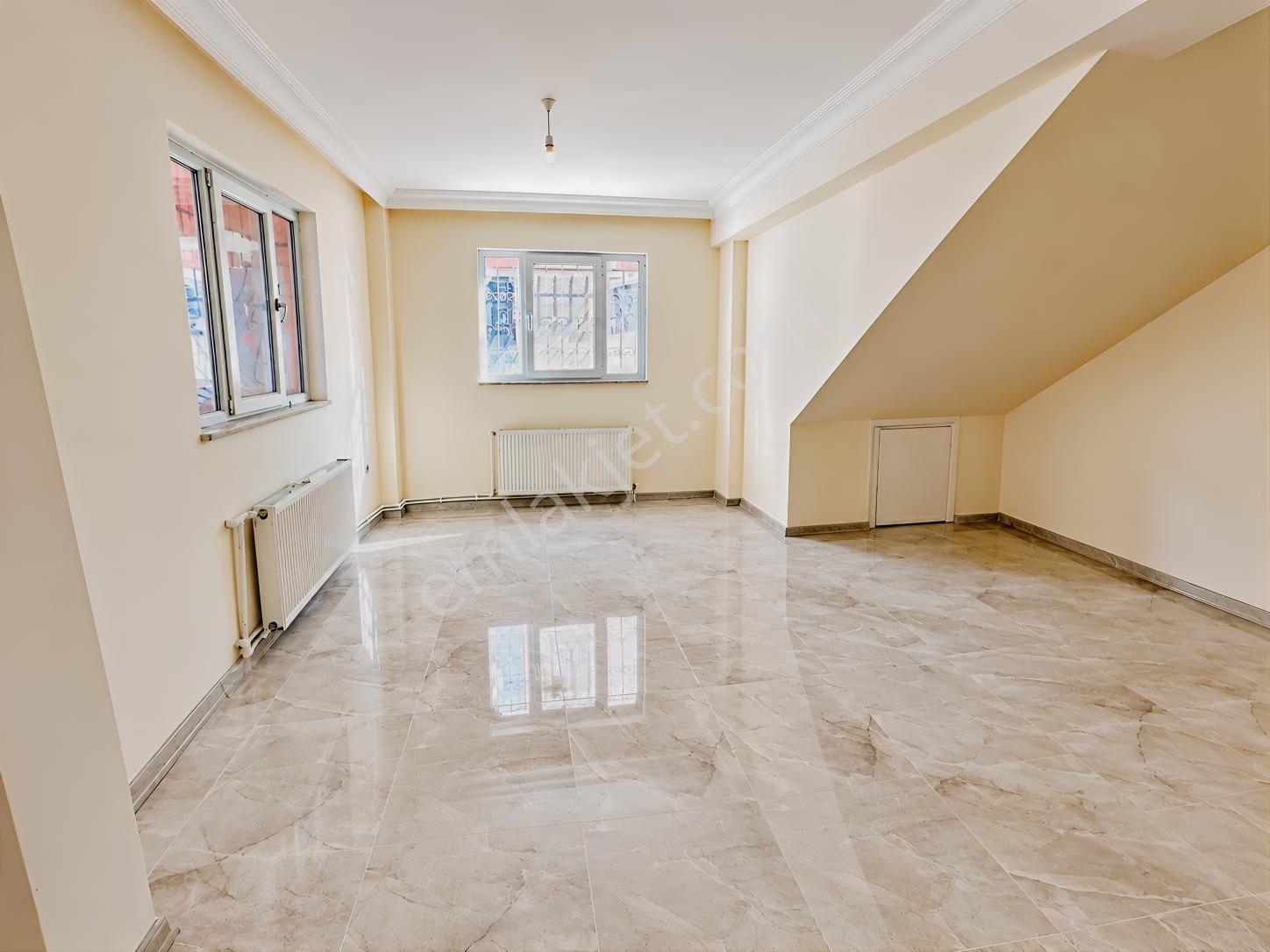 Büyük Bahçeli 2+1 100m2 Ters Dubleks Genç Bina'da — fotoğraf 22