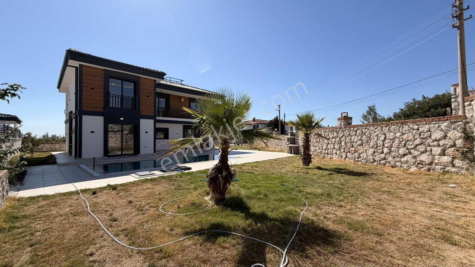 Satılık Takasa Açık 600 M2 Villa — fotoğraf 8