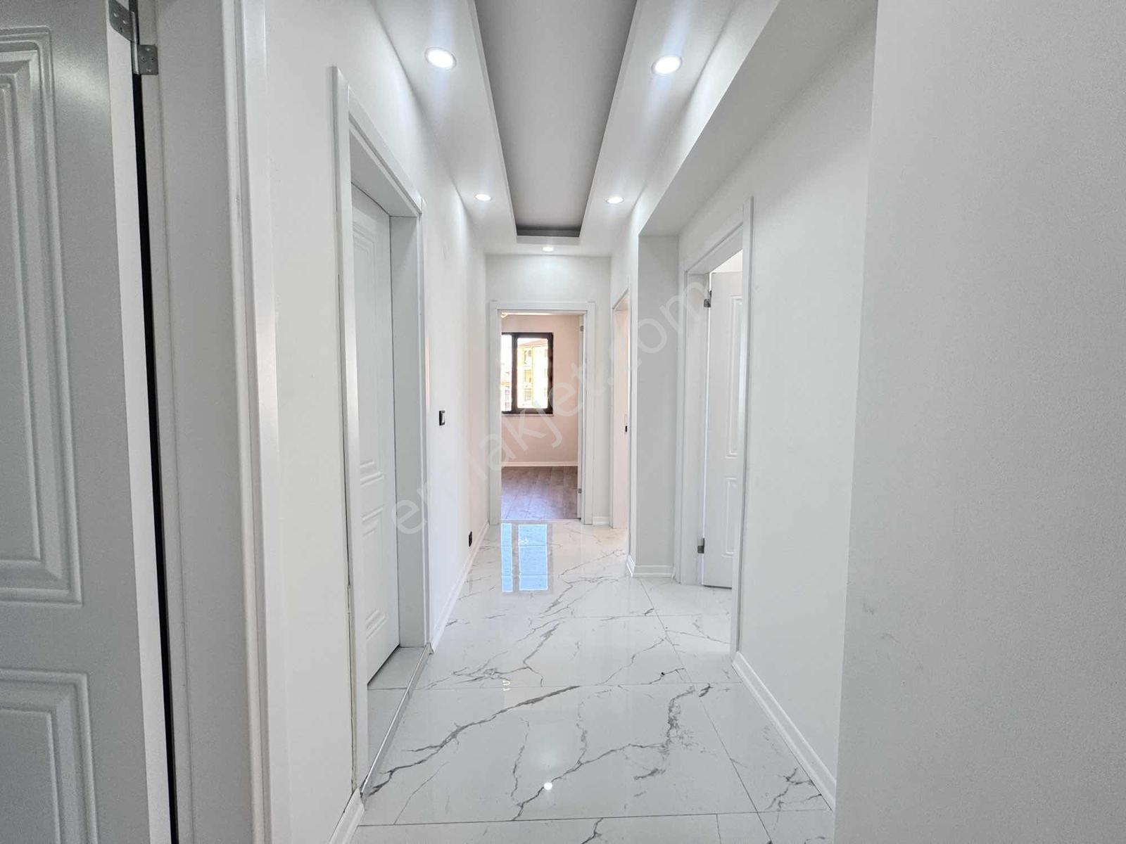 Tokay'dan Ömerhalisdemir Mah.nde 2+1 Sıfır Lüks Ara Kat Daire!! — fotoğraf 11