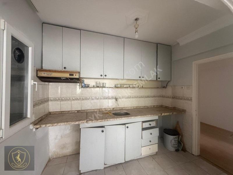 Gemlik Merkezde Güneş Alan 2+1 Daire — fotoğraf 5