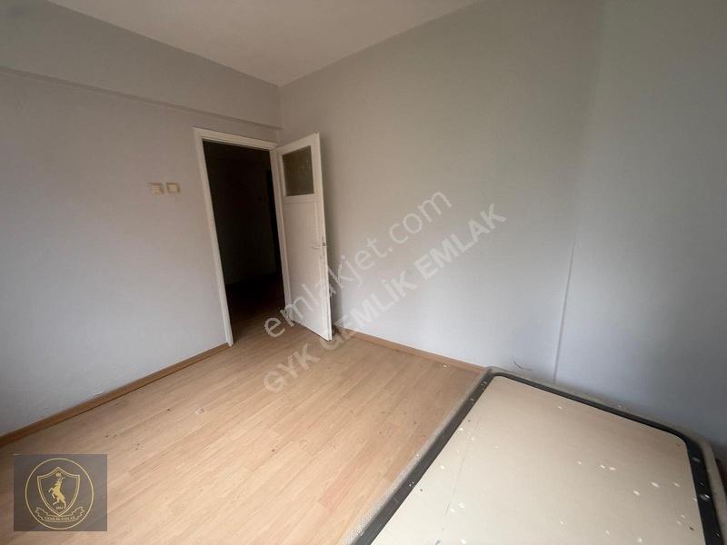 Gemlik Merkezde Güneş Alan 2+1 Daire — fotoğraf 18