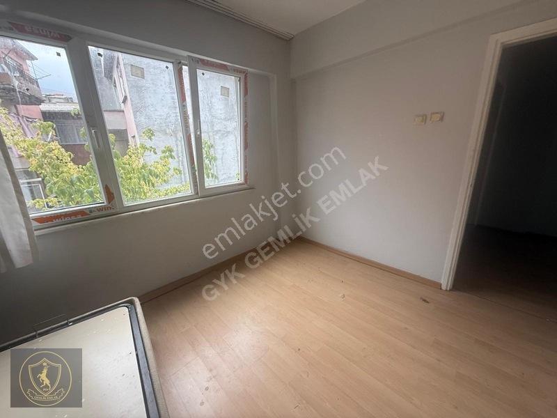 Gemlik Merkezde Güneş Alan 2+1 Daire — fotoğraf 20