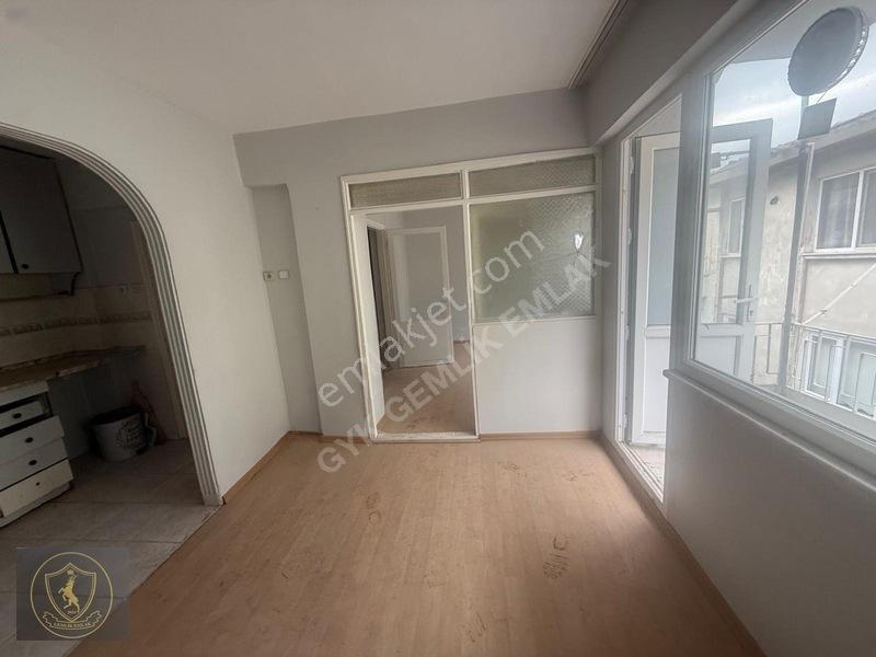 Gemlik Merkezde Güneş Alan 2+1 Daire — fotoğraf 25