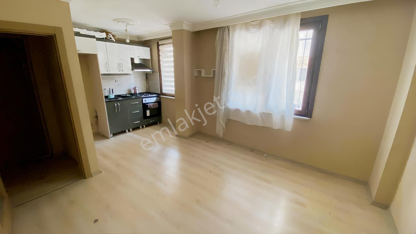 Esenyurt Güzelyurt Mahallesi'nde Satılık 2+1 Daire — fotoğraf 3