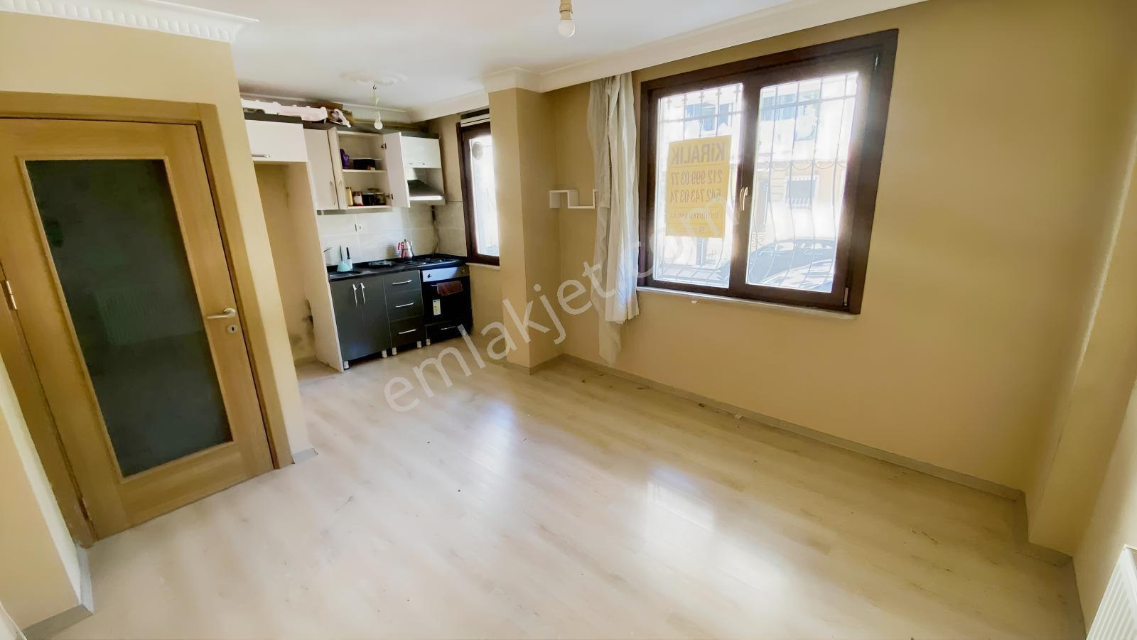 Esenyurt Güzelyurt Mahallesi'nde Satılık 2+1 Daire — fotoğraf 4