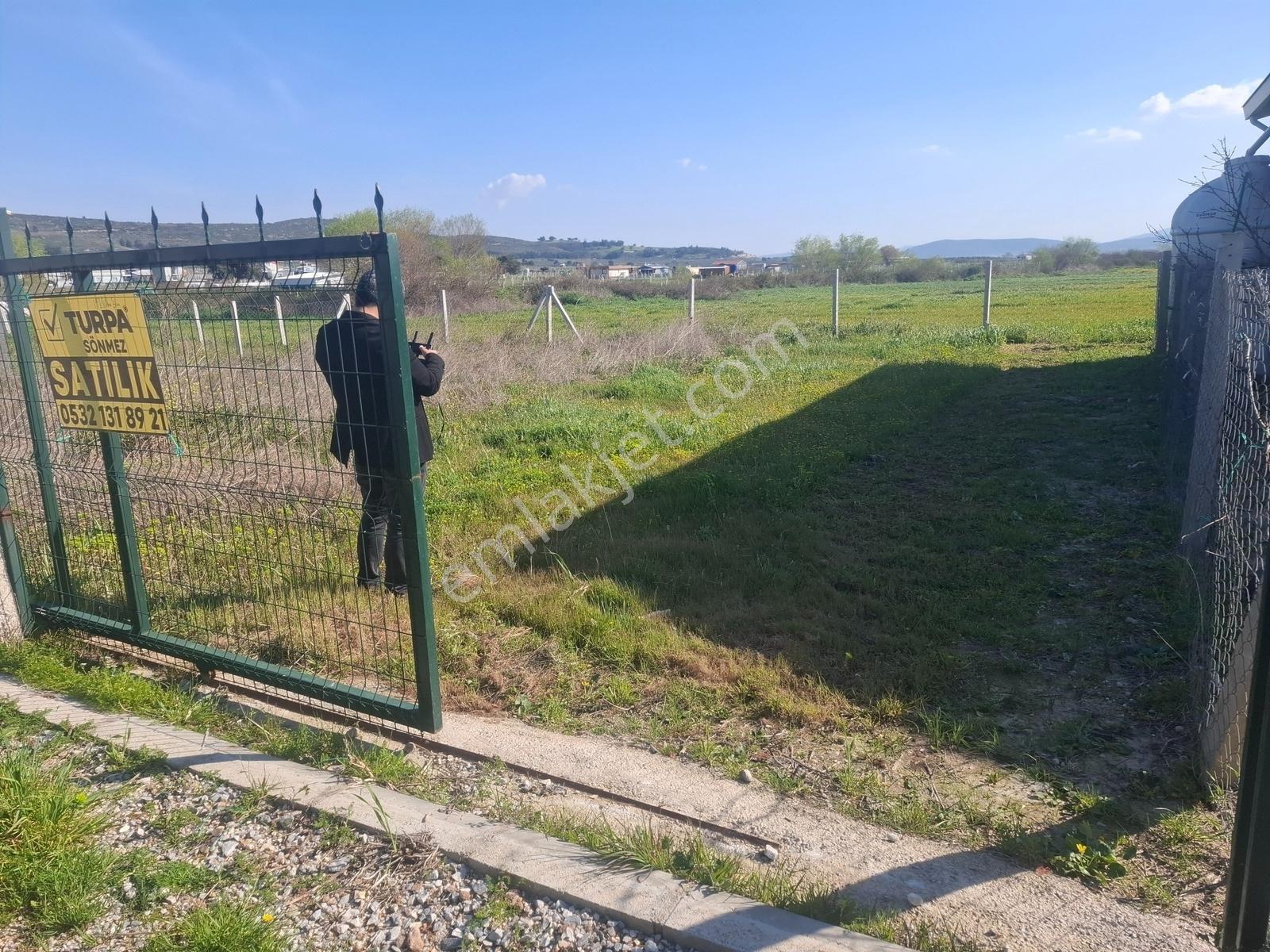 Menderes Garden Sitesine Komşu Satılık Tapulu Bahçe — fotoğraf 11