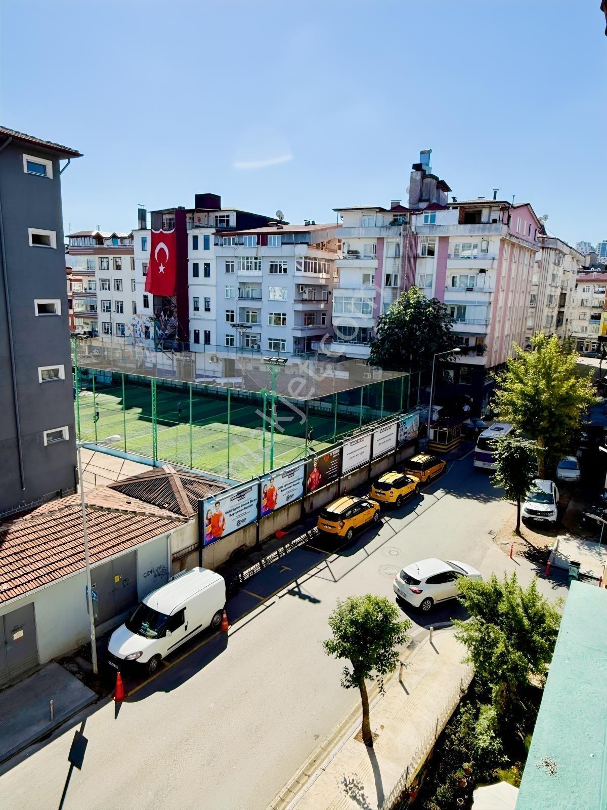 Yenimahalle'de Eşyalı Satılık 2+1 Daire — fotoğraf 14
