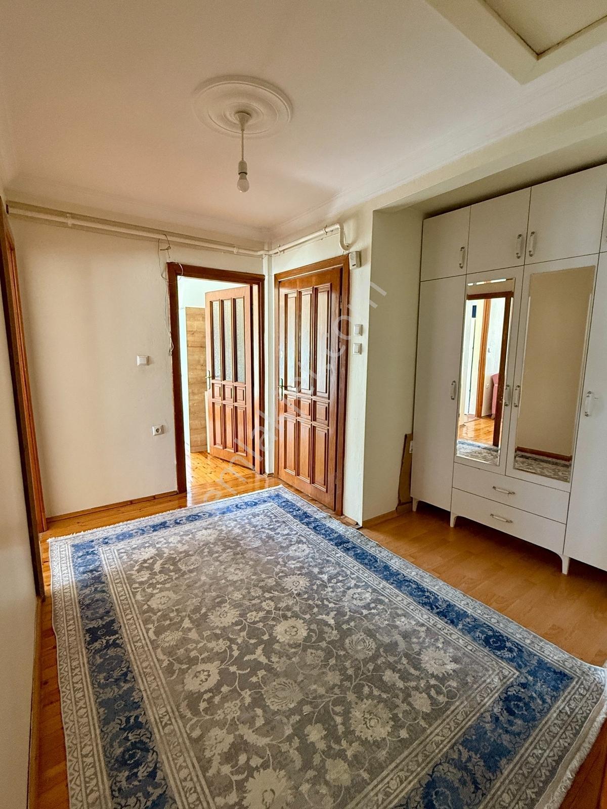 Yenimahalle'de Eşyalı Satılık 2+1 Daire — fotoğraf 22