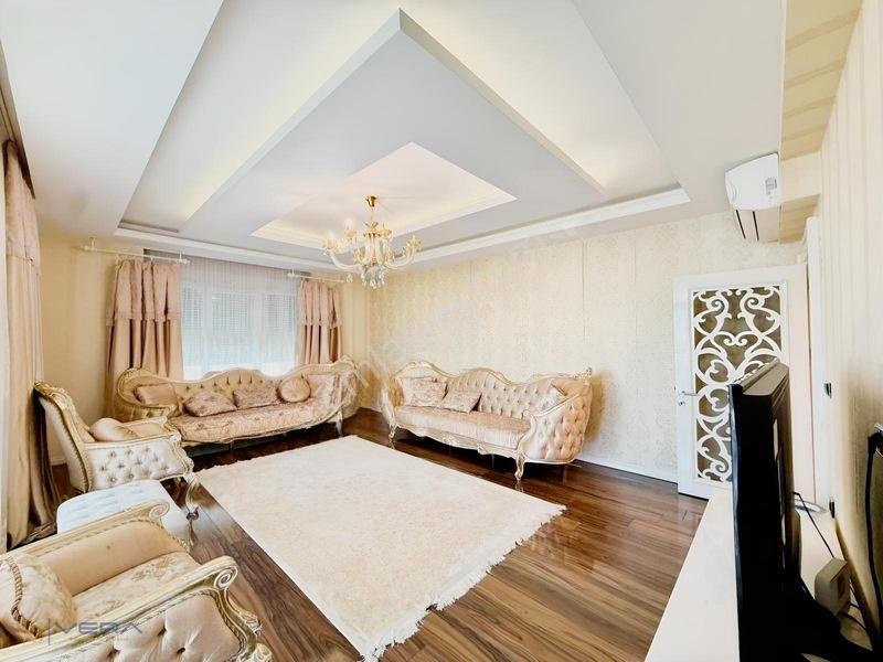 Batıkentte Jakuzili Satılık 4+1, 3 Cepheli Çift Balkonlu Daire — fotoğraf 7