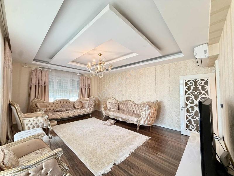 Batıkentte Jakuzili Satılık 4+1, 3 Cepheli Çift Balkonlu Daire — fotoğraf 9
