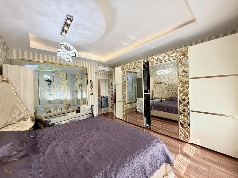 Batıkentte Jakuzili Satılık 4+1, 3 Cepheli Çift Balkonlu Daire — fotoğraf 13