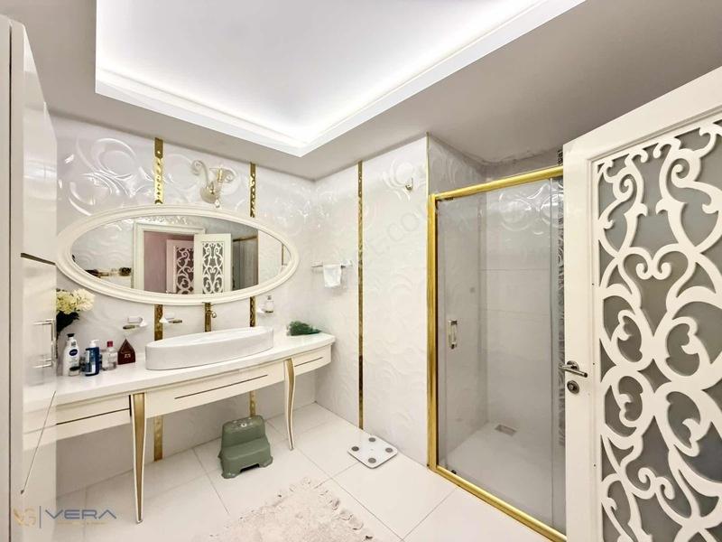 Batıkentte Jakuzili Satılık 4+1, 3 Cepheli Çift Balkonlu Daire — fotoğraf 26