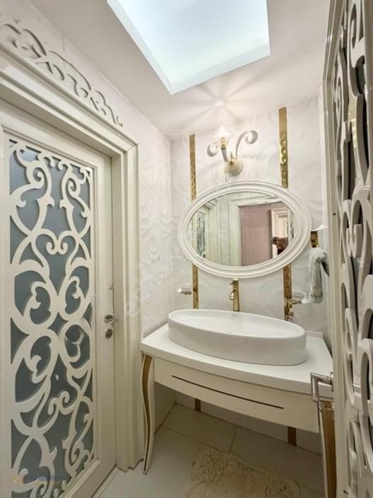 Batıkentte Jakuzili Satılık 4+1, 3 Cepheli Çift Balkonlu Daire — fotoğraf 29