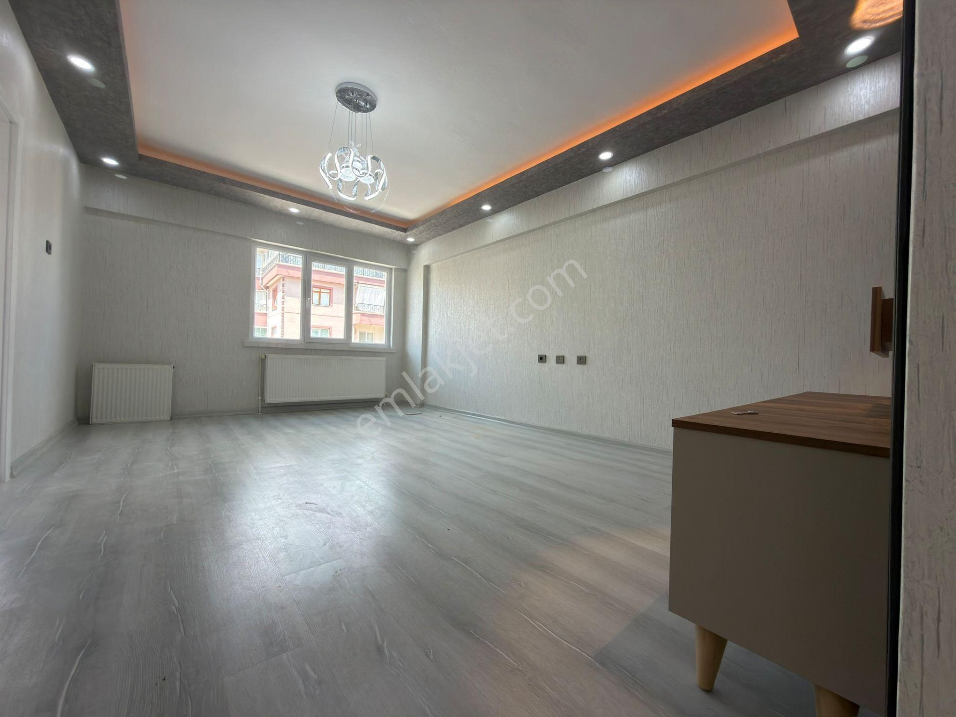 Sincan Andiçen Mah Ön Cephe Kredi Limitsiz 2.arakat 3+1 Satılık Daire — fotoğraf 10