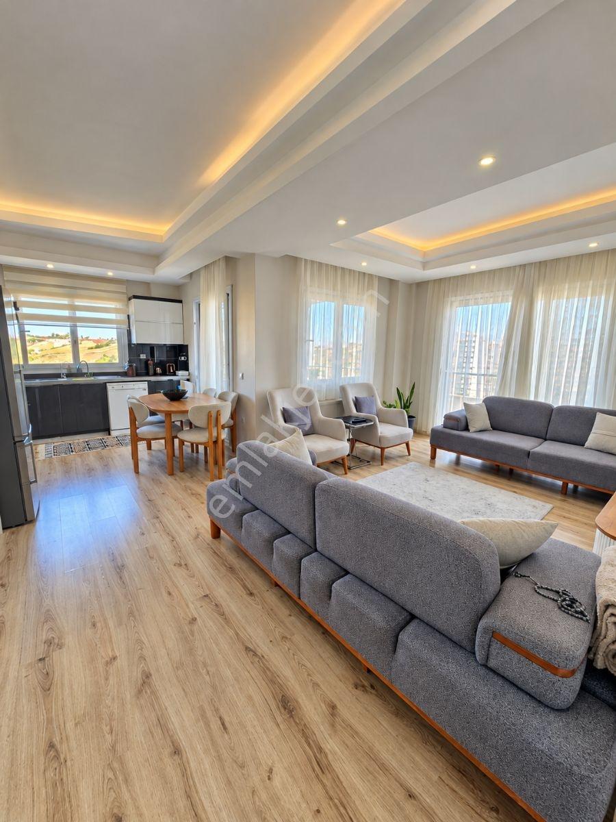 Vesile'den Site İçi Havuzlu İskanlı 2+1 — fotoğraf 3