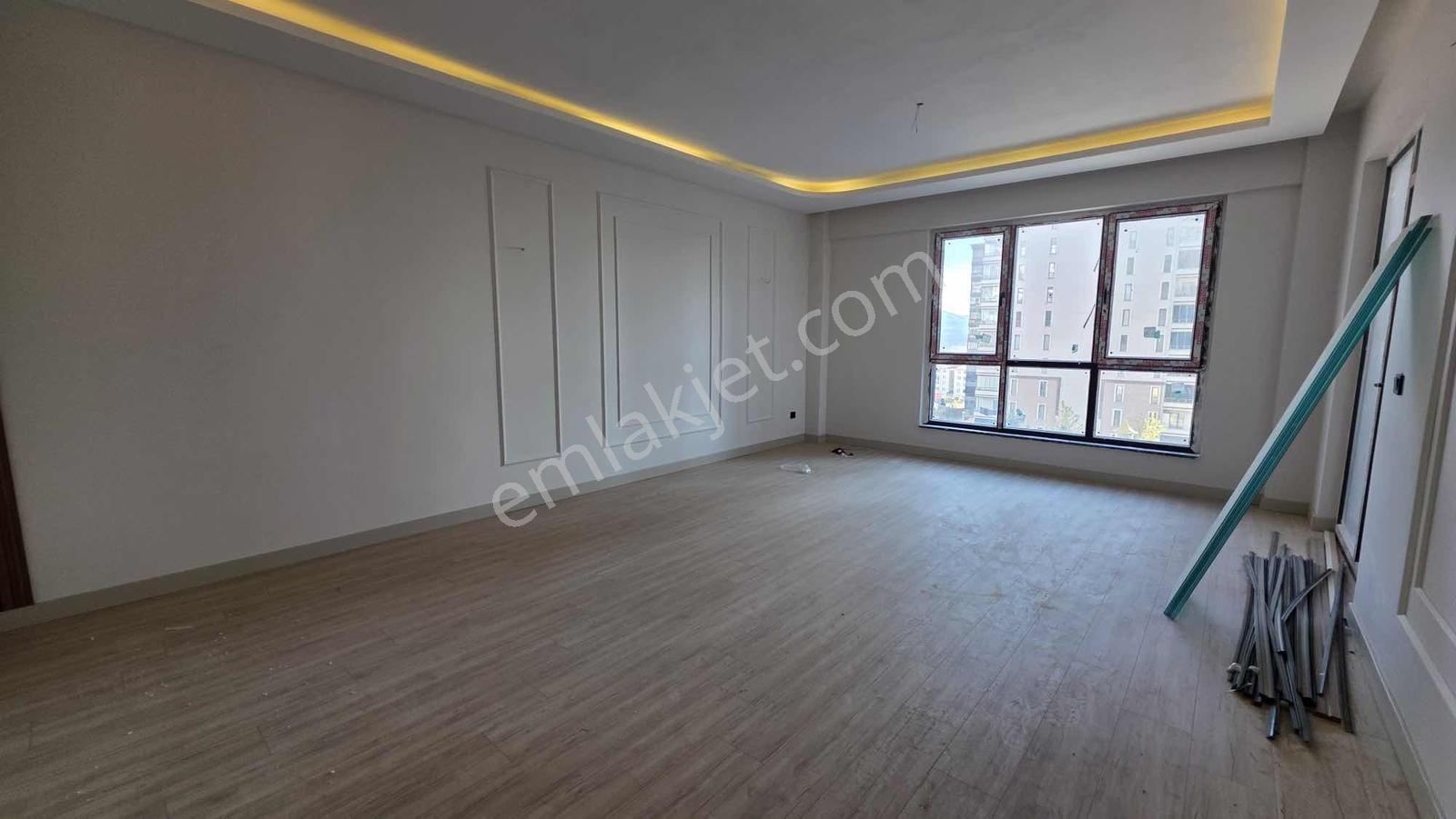 Emlak Fix'den Eğriköprü Mahallesinde Satılık 4.5+1 Fırsat Daire — fotoğraf 6